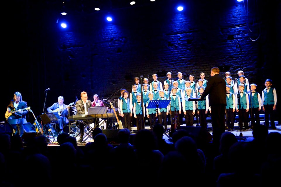 Musicians And Boys Choir Onstage