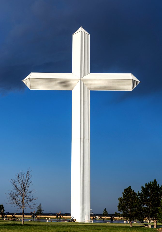 A 19-story-high cross near Groom in the Texas. Original image from Carol M. Highsmith’s America, Library of Congress collection.