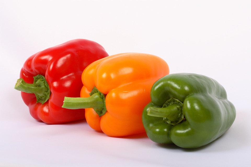 Paprika yellow green