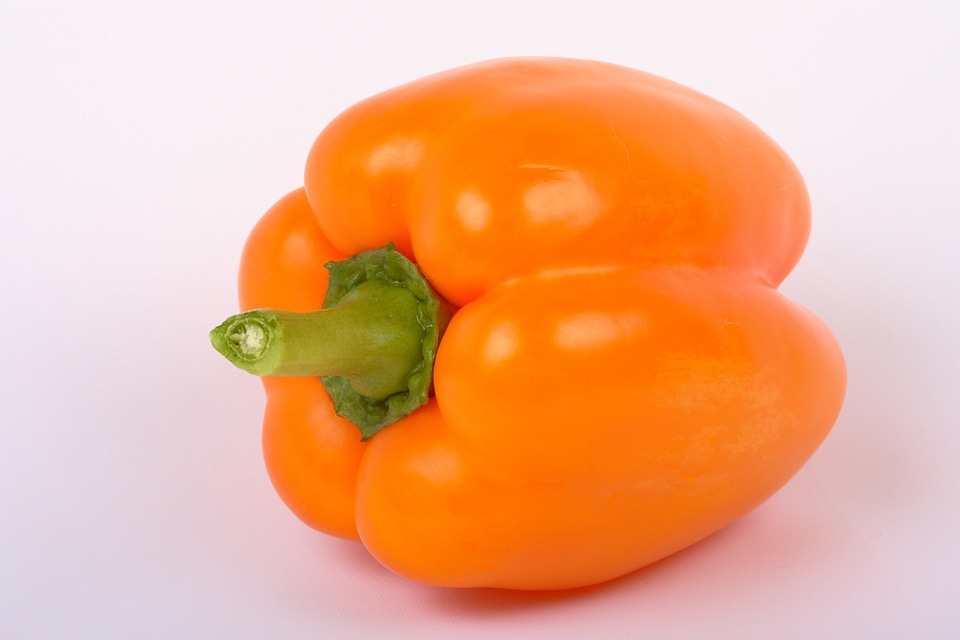 Sweet pepper vegetable yellow
