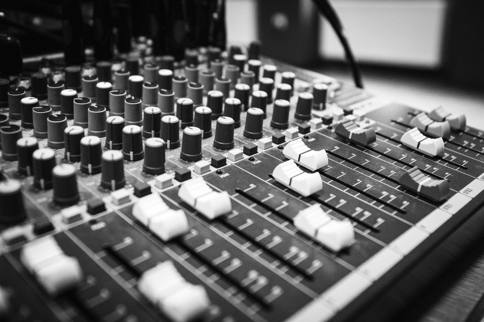 Black And White Audio Equalizer