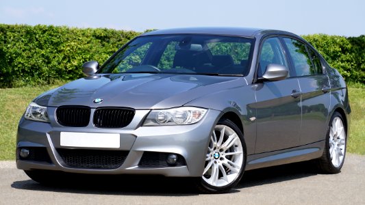 BMW 3 Series In Silver