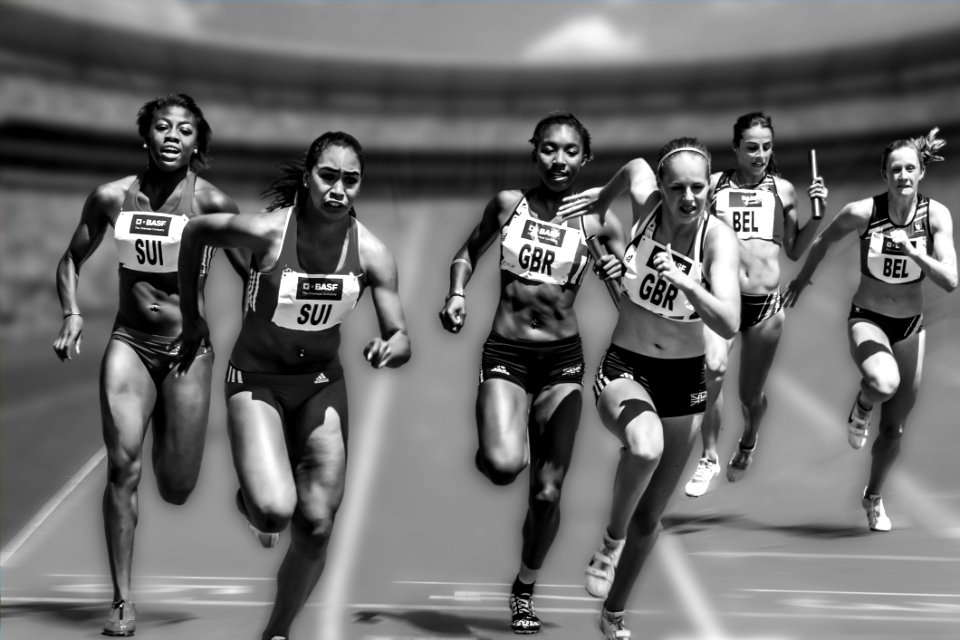People Running During Daytime