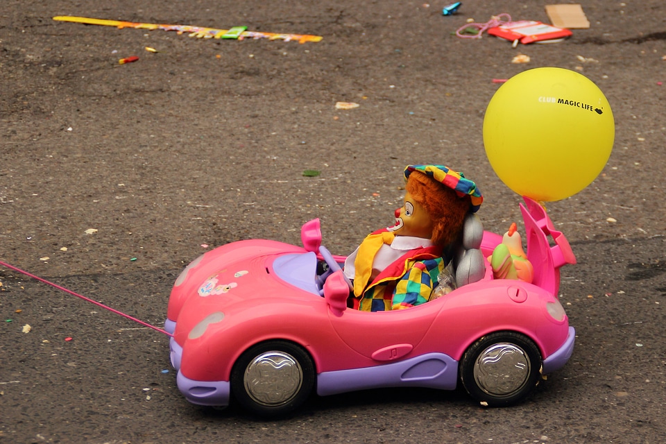 Carnival clown toys