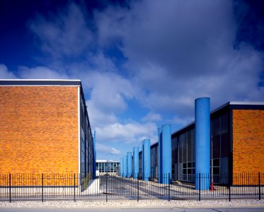 General Motors Technical Center Building, Warren, Michigan (1980-2006) by Carol M. Highsmith. Original image from Library of Congress.