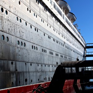 White And Black Cruise Ship photo