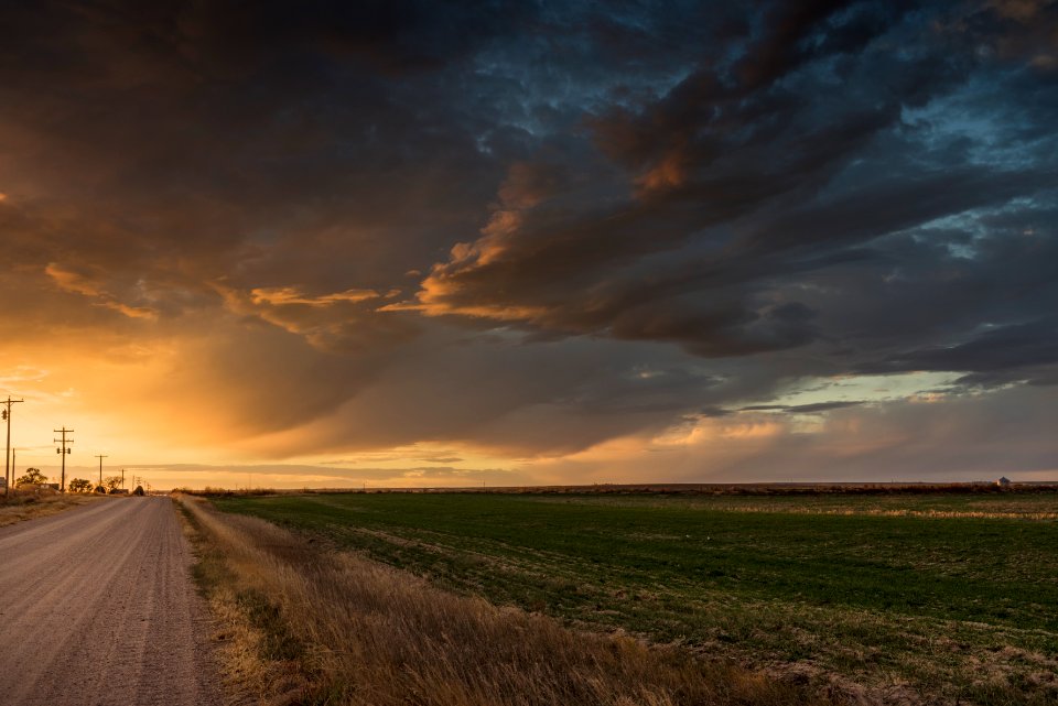 Beautiful sunset near the town of Ovid (and close to the Nebraska border) in Sedgwick County, Colorado. Original image from Carol M. Highsmith’s America, Library of Congress collection.