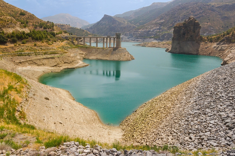 River structure architecture photo