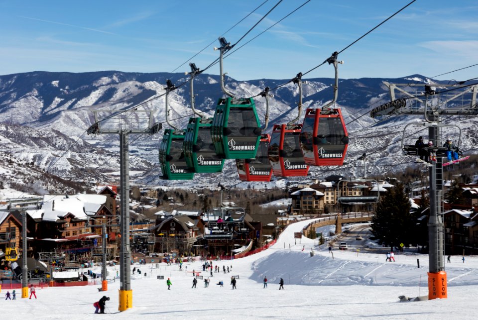 Scene at Snowmass, a skiing and snowboarding area Pitkin County, Colorado, in the valley of the Roaring Fork River between Aspen and Basalt. Original image from Carol M. Highsmith’s America, Library of Congress collection.