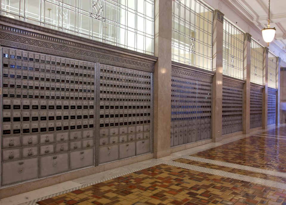 Lobby architectural details, Richard Sheppard Arnold U.S Post Office and Courthouse in Little Rock, Arkansas (2010) by Carol M. Highsmith. Original image from Library of Congress.