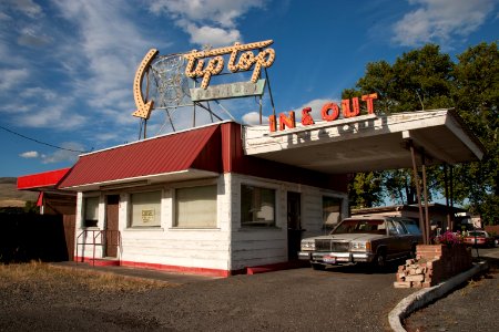Tip Top Drive In & Out, Lewiston, Idaho (2005) by Carol M. Highsmith. Original image from Library of Congress. photo