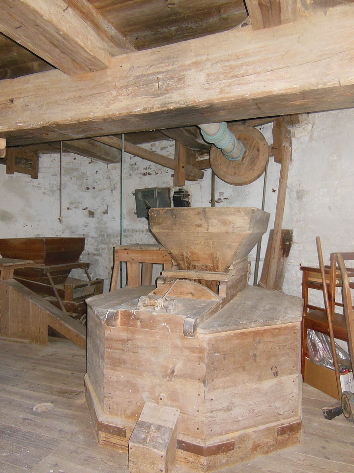 Old profession flour manufacturing old inventary