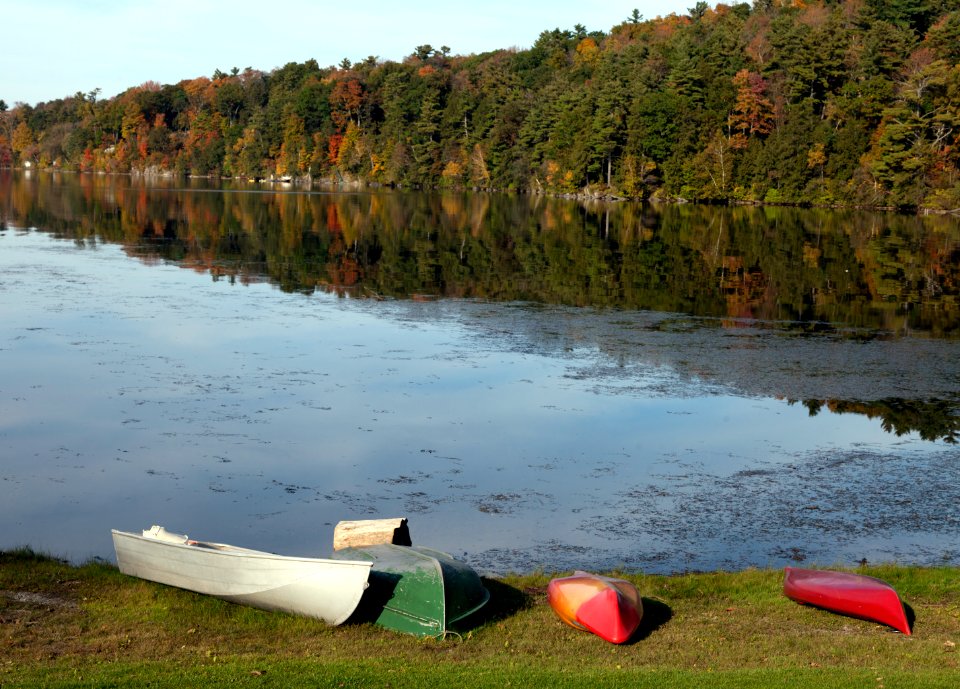 Wononskopomuc Lake, located in Lakeville, Connecticut. Original image from Carol M. Highsmith’s America, Library of Congress collection.