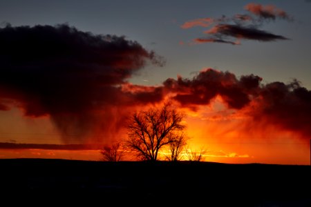 This is not a fire in the distance, near the settlement of Ganado on Navajo Nation land in far northeast Arizona. It’s a remarkable sunset. Original image from Carol M. Highsmith’s America, Library of Congress collection. photo