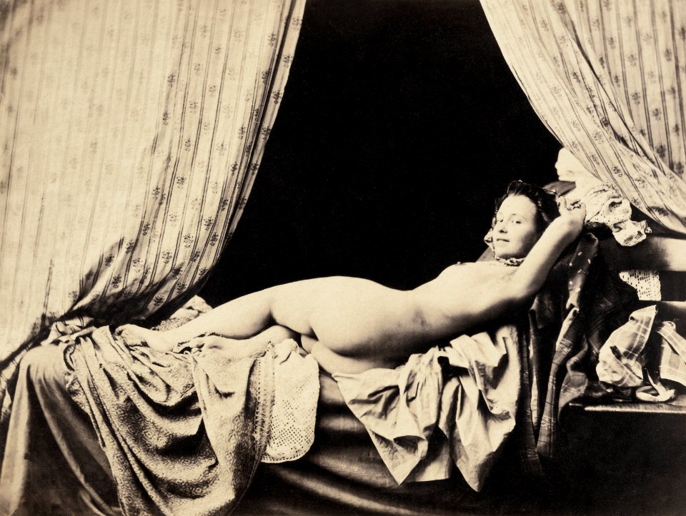 Female nude photography (1865).