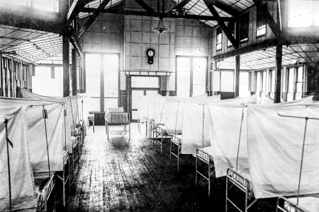 Interior of Red Cross House at U.S. General Hospital during influenza epidemic, New Heaven, Connecticut (ca. 1918).
