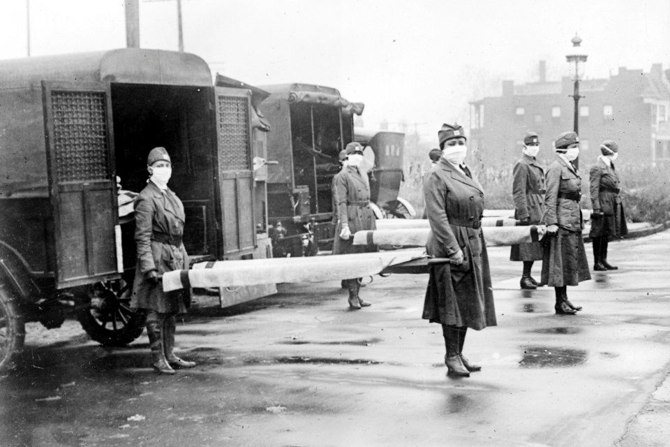St. Louis Red Cross Motor Corps on duty during influenza epidemic (1918).