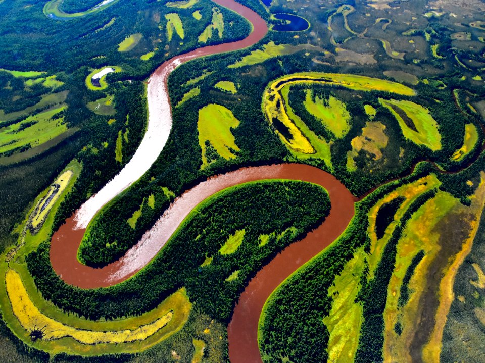 NASA scientists are flying over Alaska and Canada, measuring the elevation of rivers and lakes.