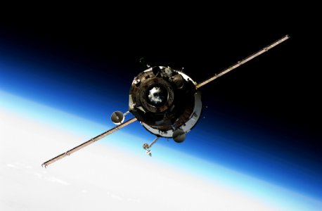 The Soyuz TMA-16 spacecraft approaches the International Space Station, Oct. 2, 2009.