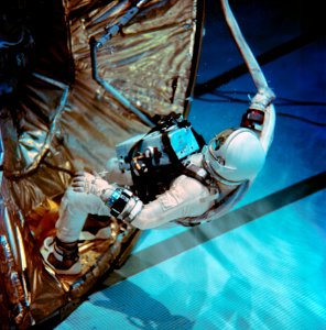 Astronaut Edwin E. Aldrin Jr., pilot for the Gemini-12 spaceflight, prepares to take a rest position during underwater zero-gravity training. Oct 29th, 1966. photo