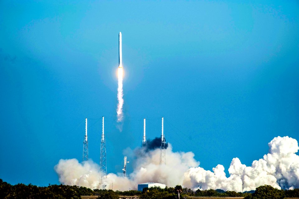 SpaceX’s Falcon 9 rocket and Dragon spacecraft lift off from Launch Complex-40 at Cape Canaveral Air Force Station, Fla.