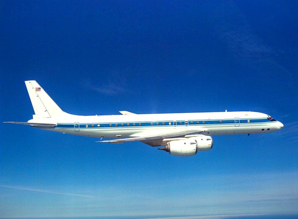 DC-8 NASA 717 in flight over San Francisco, Ca., 1991-05-29.