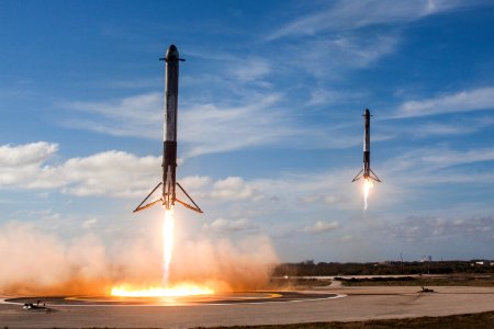 Falcon Heavy Demo Mission (2015). photo