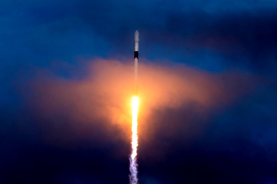 Es'hail–2 Mission (2018).