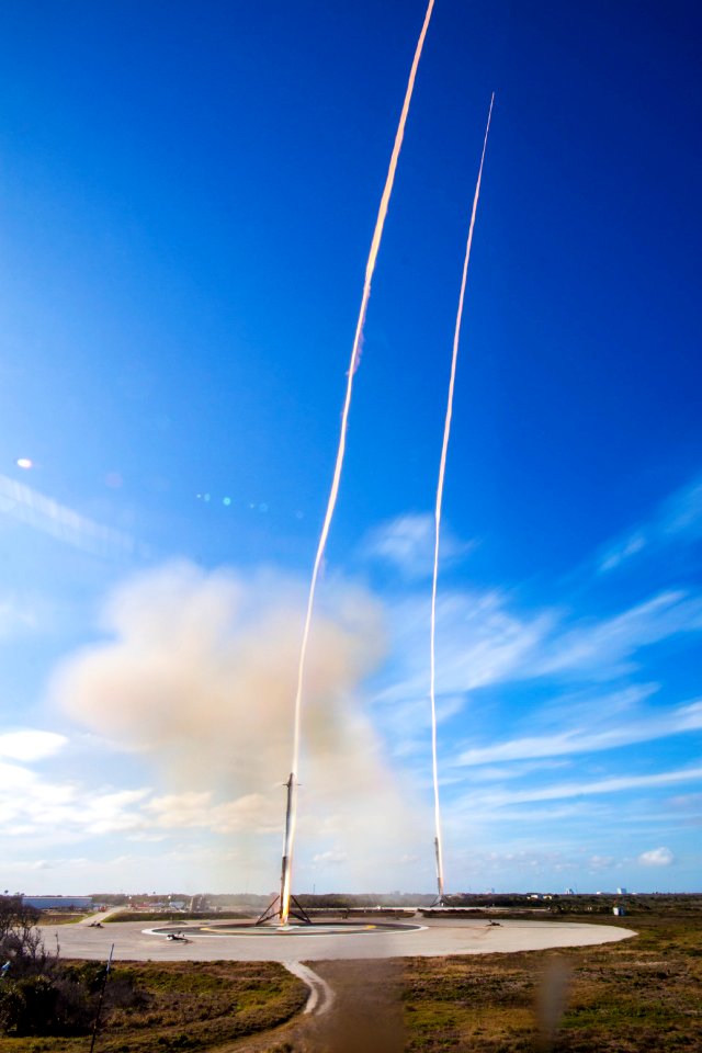 Falcon Heavy Demo Mission (2015).