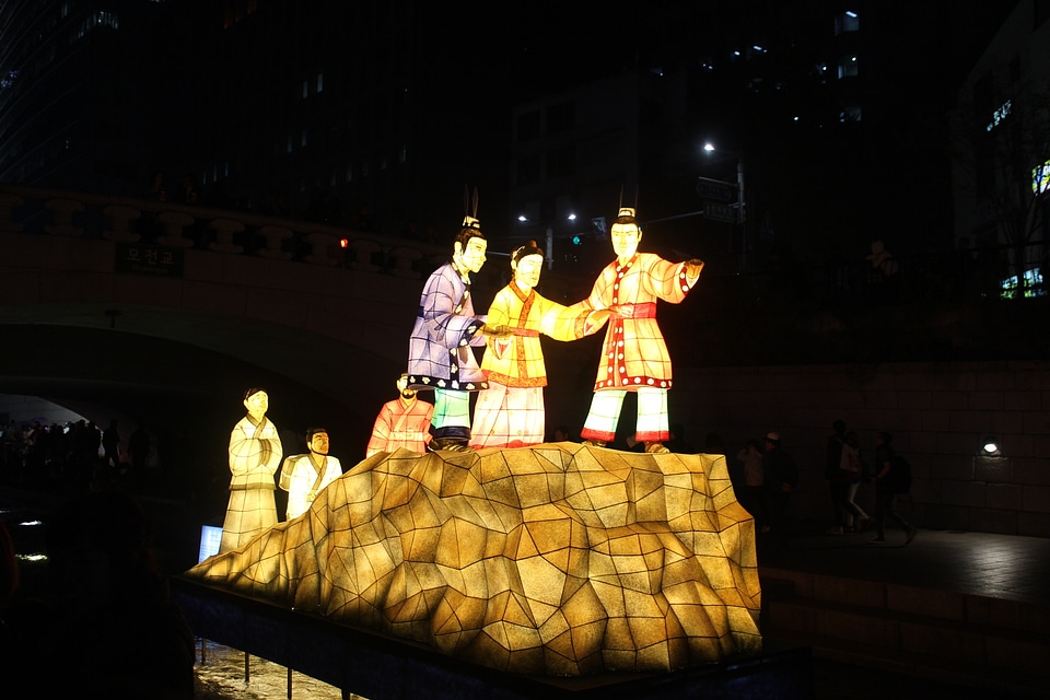 Lantern festival cheonggyecheon stream lantern