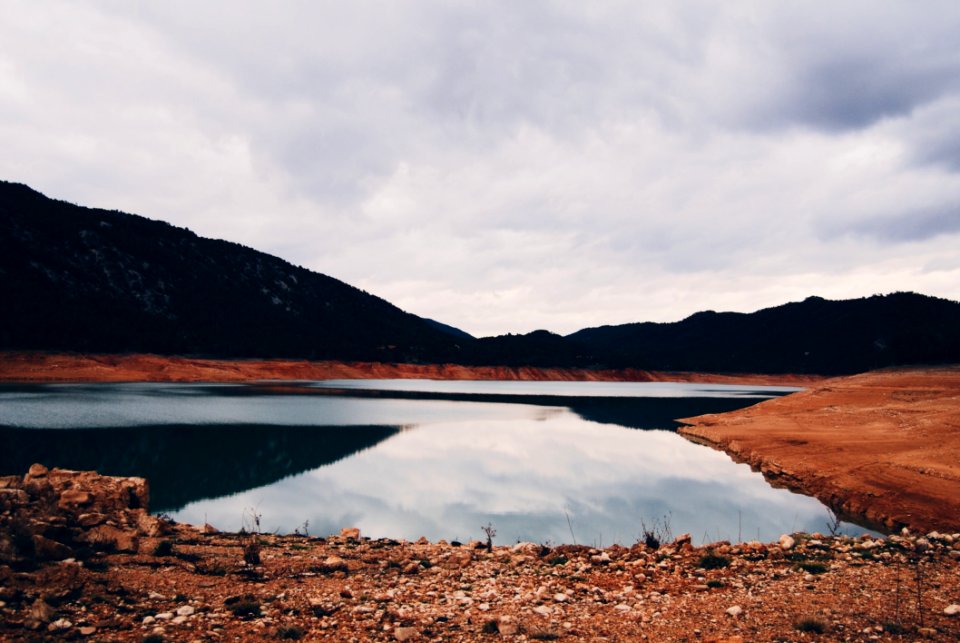 Lake Landscape Photo