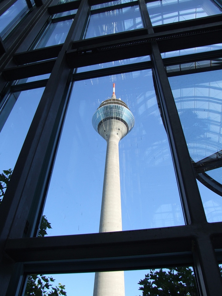 Communication technology d�?sseldorf germany