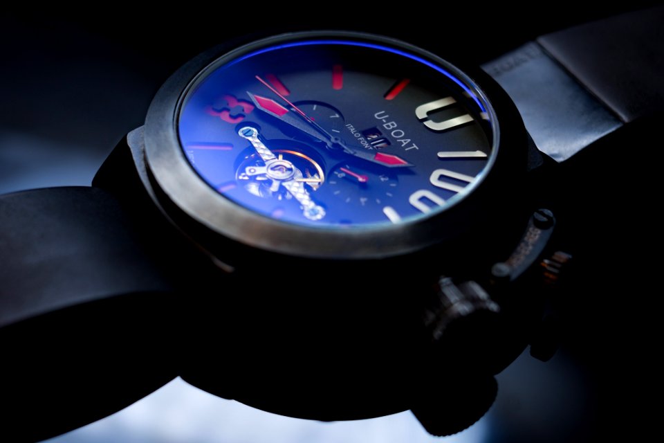 Black Strap Silver Round Frame Analog Watch