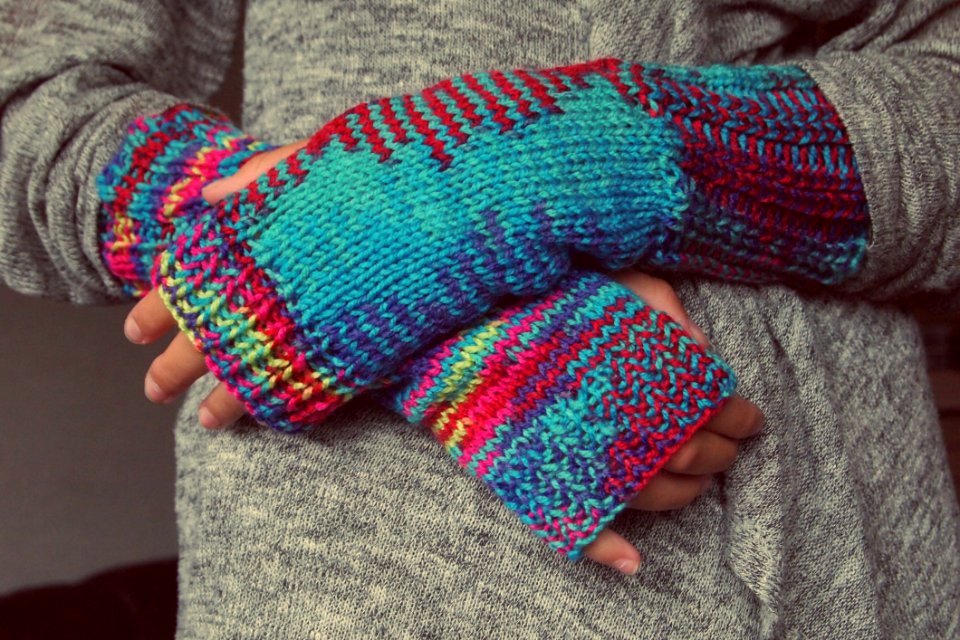 Gray Cyan And Red Knitted Sweater