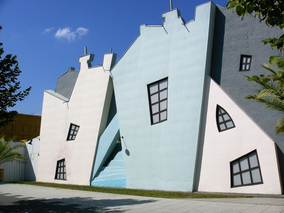Studio babelsberg houses askew