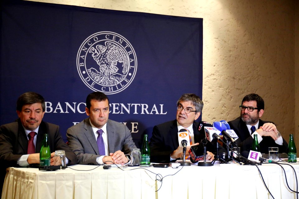 Conferencia De Prensa Icare 2016