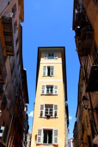 CAMILLE MORENOS -Dans Nice
