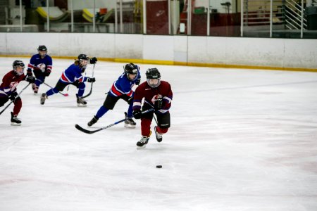 20161204134746SeanFallHockeyGame9127
