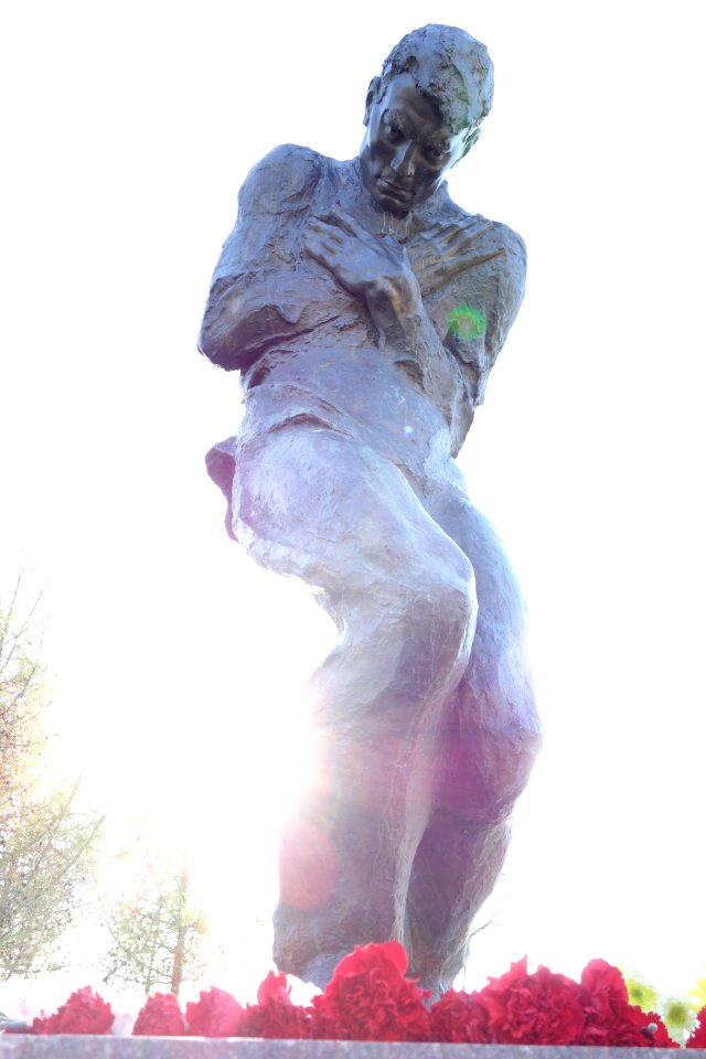 Sky Statue Sculpture Gesture