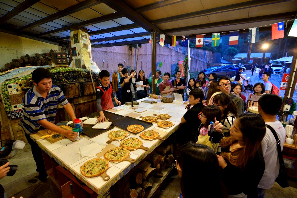 Patrons At Pizzeria
