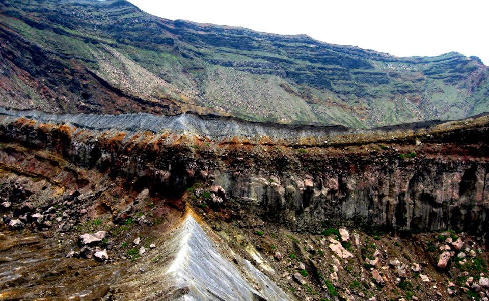 Mountain Pass Geological Phenomenon Mountain Valley photo