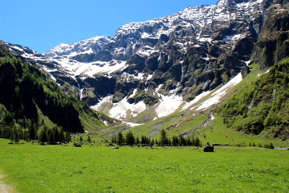Mountainous Landforms Grassland Mountain Range Mountain