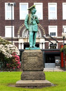 Statue Sculpture Monument Landmark