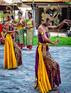 Tradition Dress Festival Temple