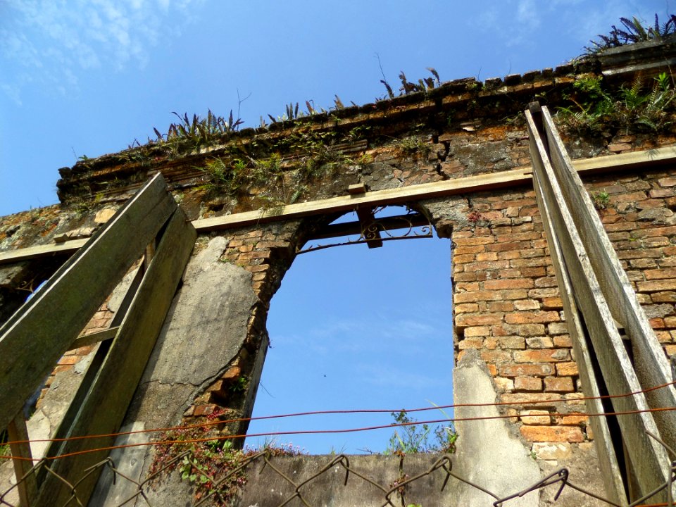 Sky Bridge Viaduct Facade