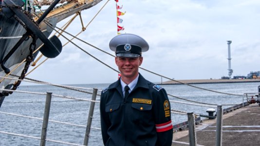 Navy Military Officer Military Person Crew
