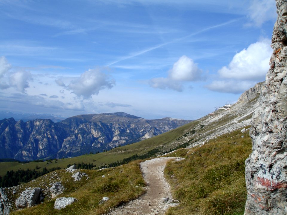 Sky Mountainous Landforms Ridge Mountain photo