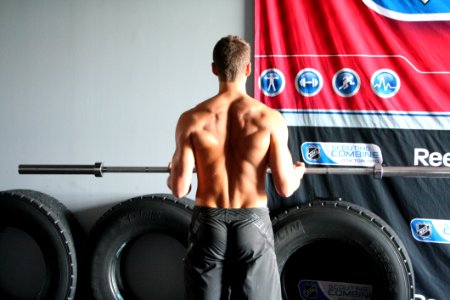 Physical Fitness Shoulder Bodybuilding Weight Training
