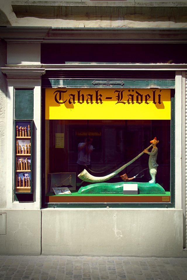 Display Window Advertising Window Retail