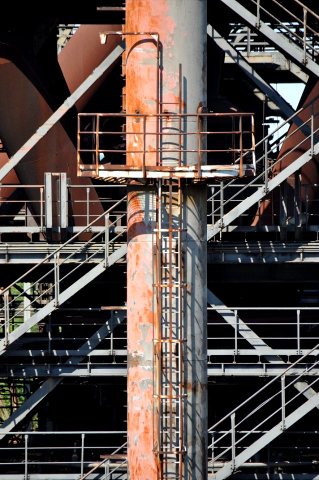 Structure Architecture Scaffolding Metal photo